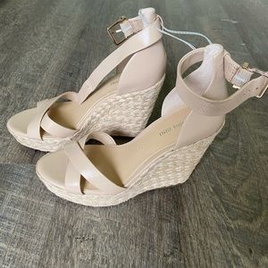 Cream pink wedges